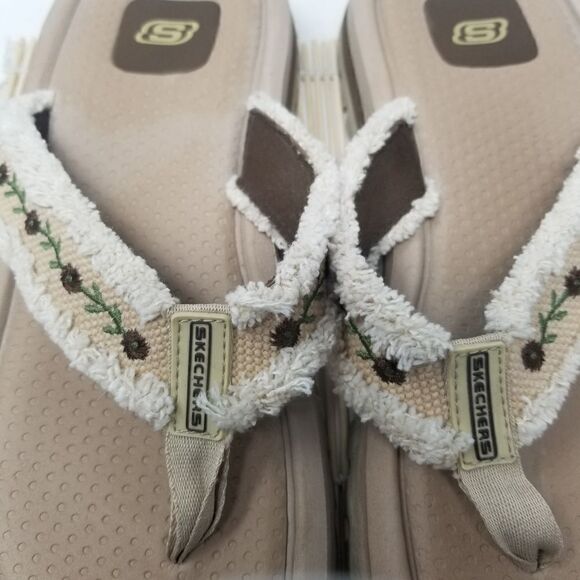 Skechers Tan Embroidered Sandals. - Picture 9 of 14